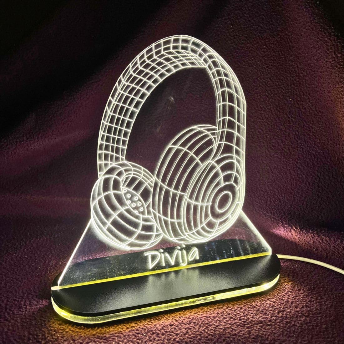 Otidge Headphone Personalised LED Name Lamp – image 1