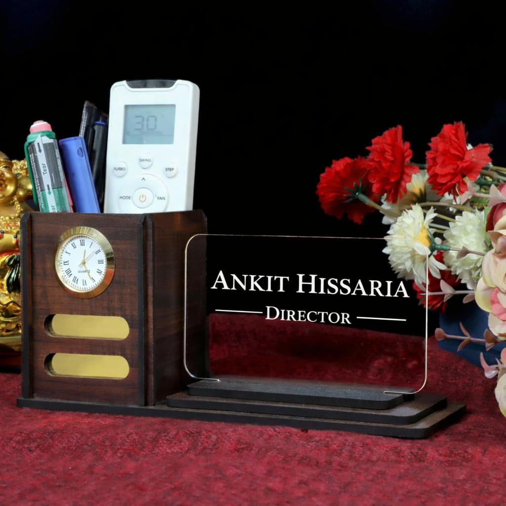 Zesta Personalised Pen Holder with Analog Watch – image 4