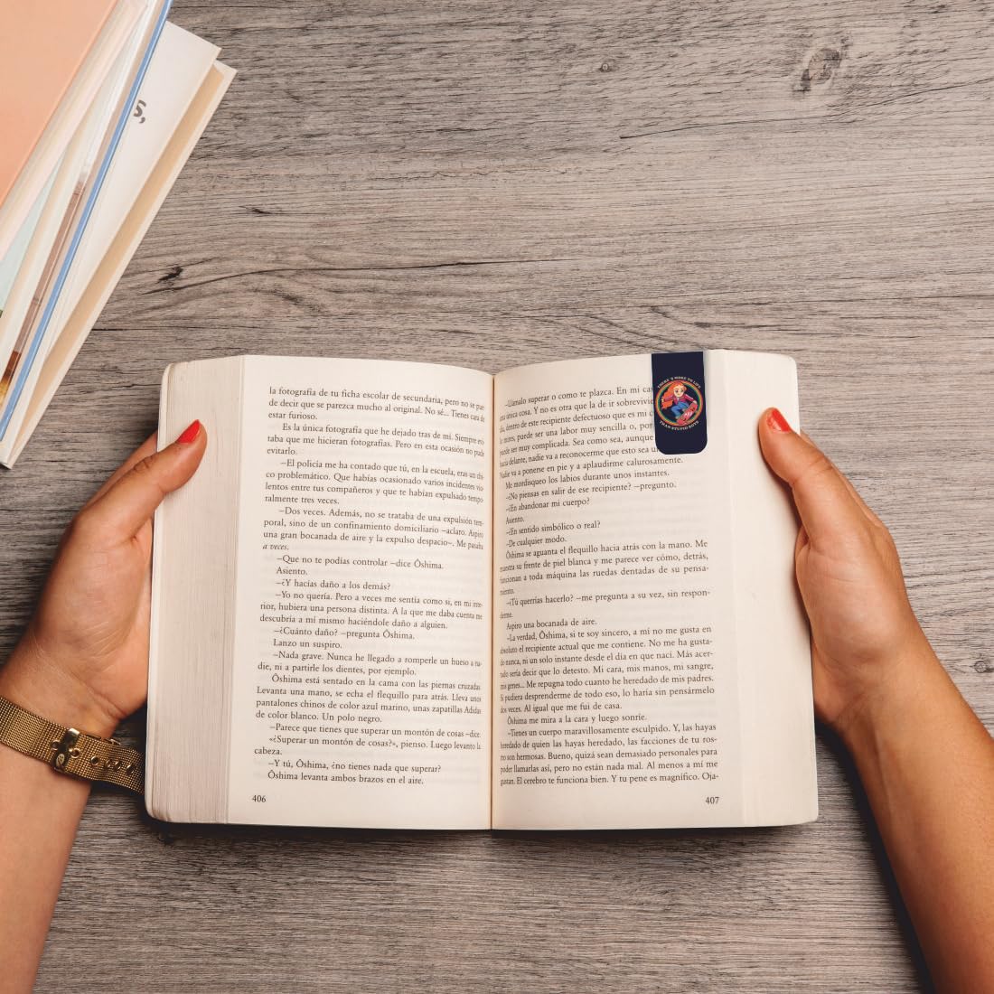 stranger things magnetic bookmark size and finish detail