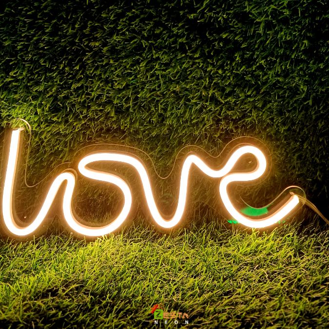 Neon love